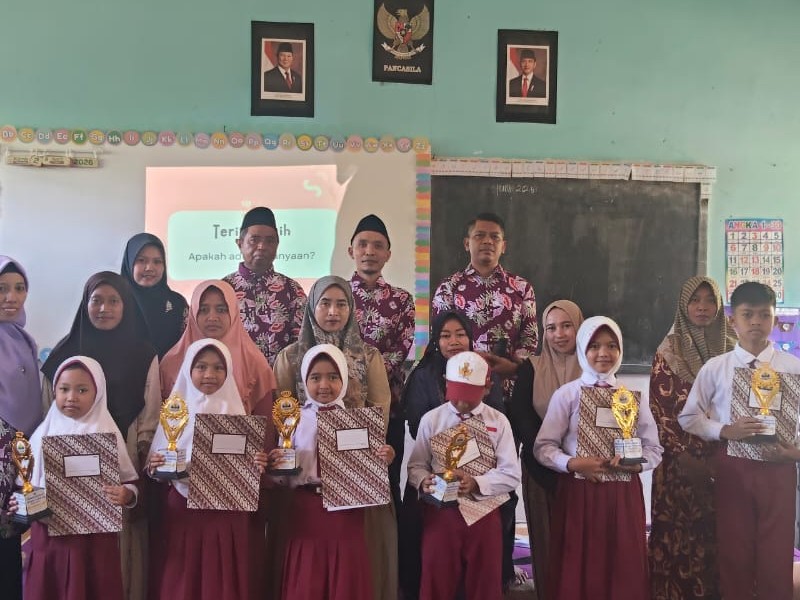 SDN 3 PLALANGAN GELAR RAPAT WALIMURID, SOSIALISASI SPMB,DAN PENERIMAAN RAPORT SEMESTER GENAP